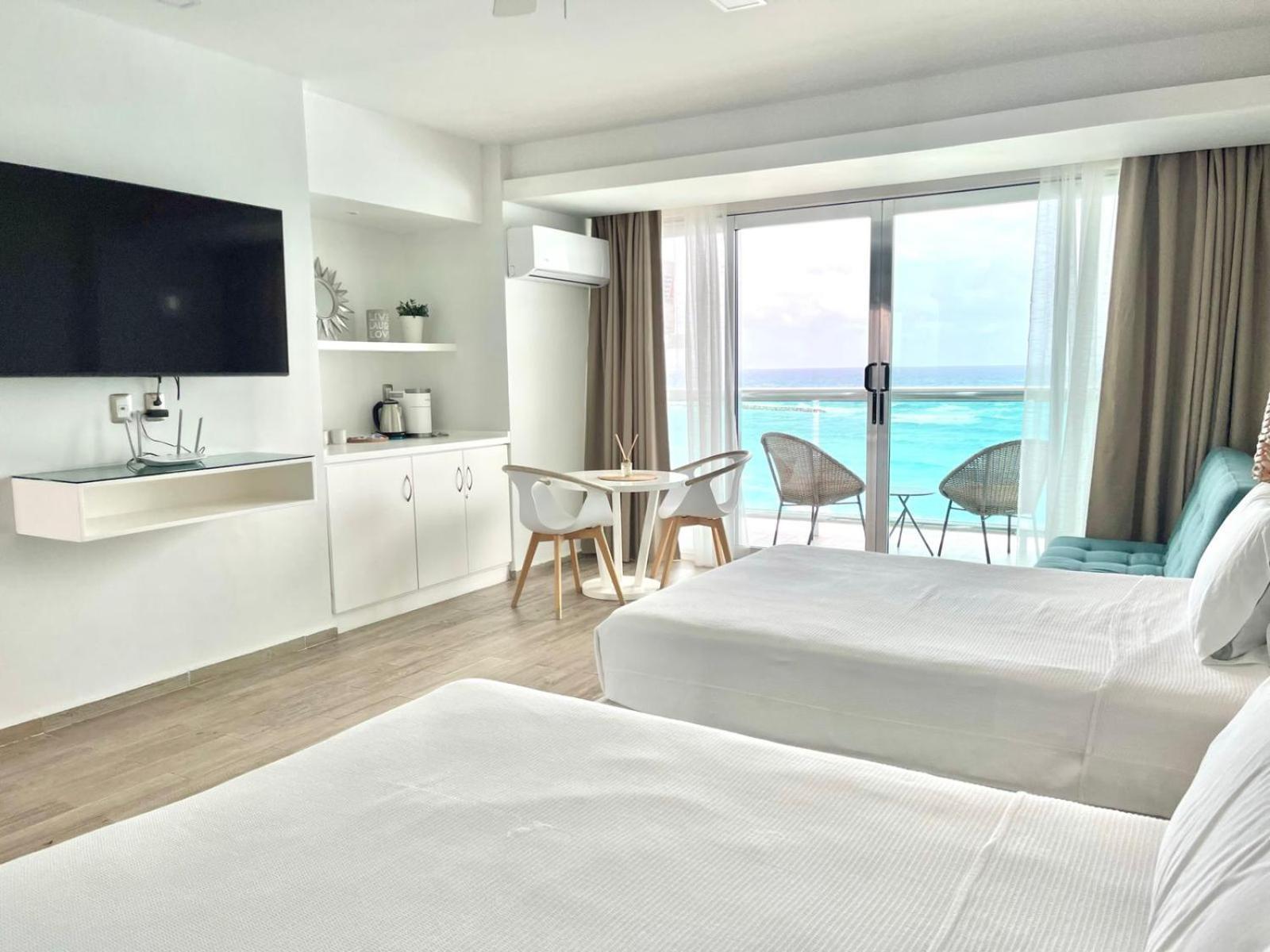 The Oceanfront By Casa Paraiso Cancún Zewnętrze zdjęcie